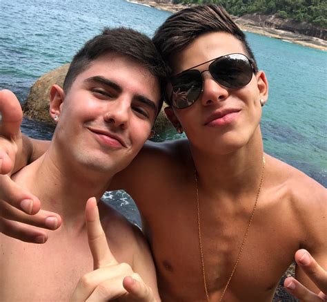 DJ Nathi Nua Transando Com Thomaz Costa Pelado .